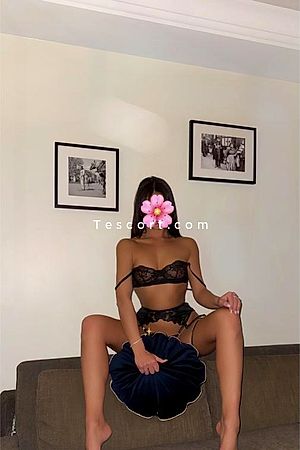 Lolaitalienne - Paris Escorts