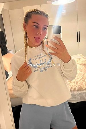 MARION - Escort Girl Paris