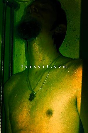 Kevin - Escort boy Brive-la-Gaillarde