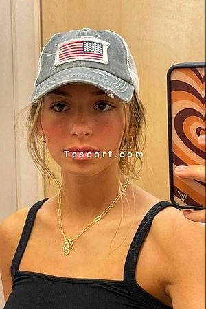 FOXY - Escort Girl Paris