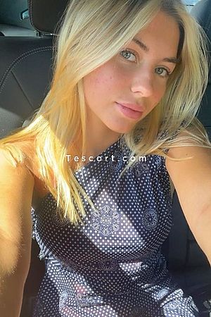 MARION - Escort Girl Paris