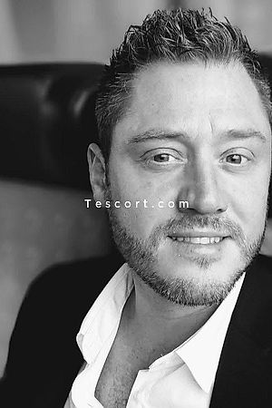 Paul - Annecy Boy Escorts