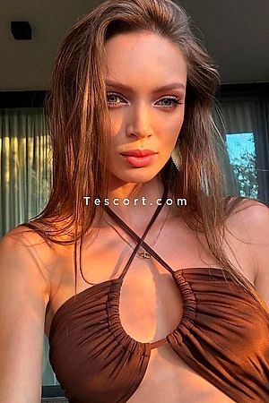 GAIA - Paris Escorts