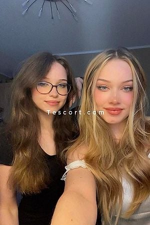 HILLARY and TORI - Paris Escorts