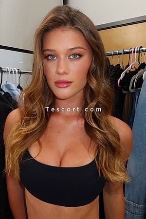 KITIS - Paris Escorts