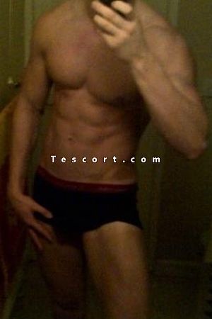 Julen Aprio - Escort boy Toulon