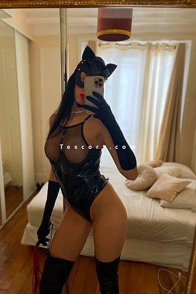 Domina lola - Paris Escorts #2