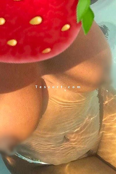 Princesseblack - Saintes Escorts #2