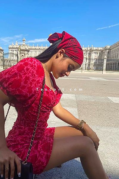 Lupita - Versailles Escorts #2