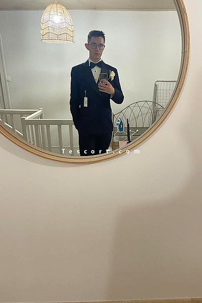 Rorogrossebite - Escort Boy Brest #3