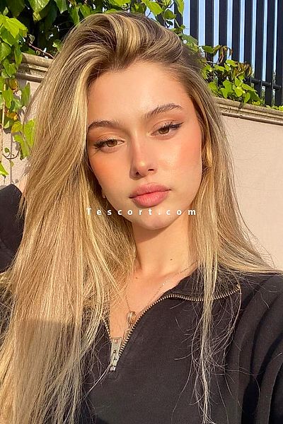 JESSLYN - Paris Escorts #8