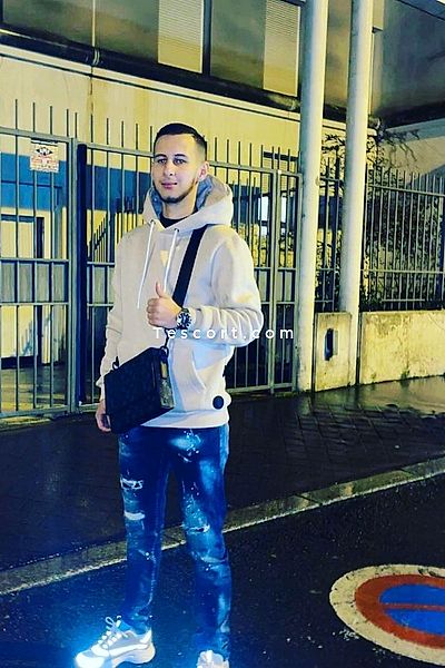 Izemblk - Escort Boy Saint-denis #1