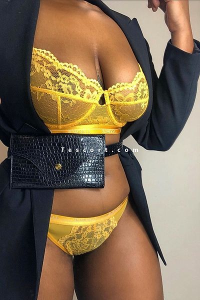 Chococolaat - Lyon Escorts #3