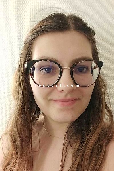 dvndivia1 - Escort Girl Villefranche-sur-Saône #3