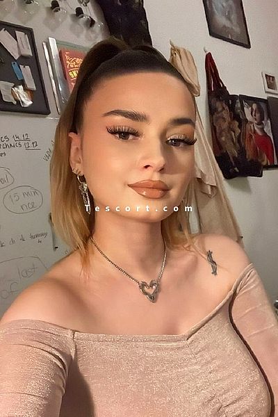Luna - Paris Escorts #3