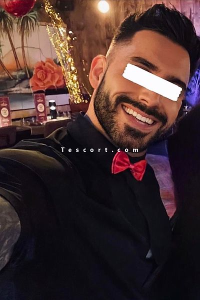 LEANDRO - Montpellier Boy Escorts #1