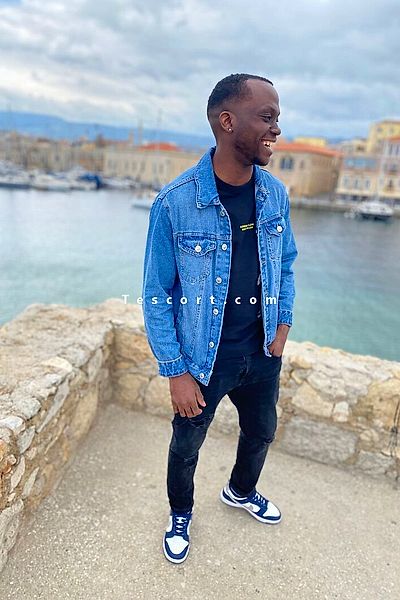 Antony - Escort Boy Aix-En-Provence #1