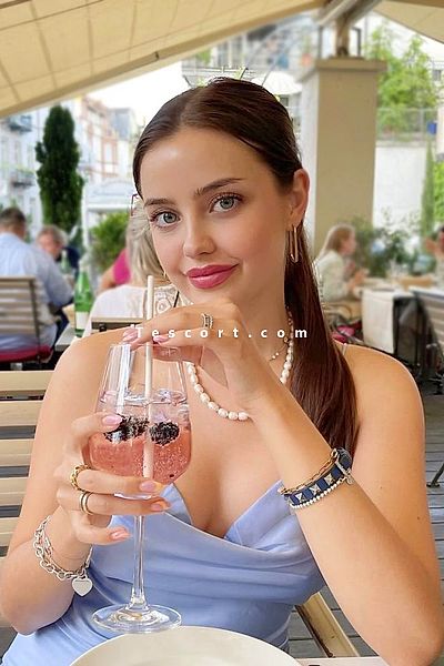 QUINCY - Paris Escorts #8