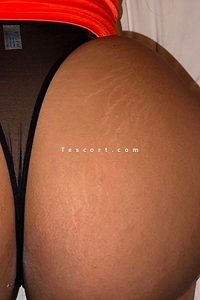 SUCEUSE-Q2MAROAINE - Paris Escorts #12