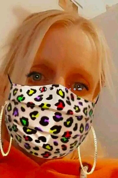 Papilion - Escort Girl Douai #1