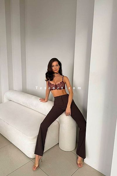 Micha - Escort Girl Paris #3