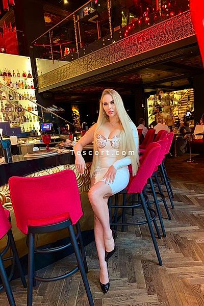 Elsie - Escort Girl Paris #17
