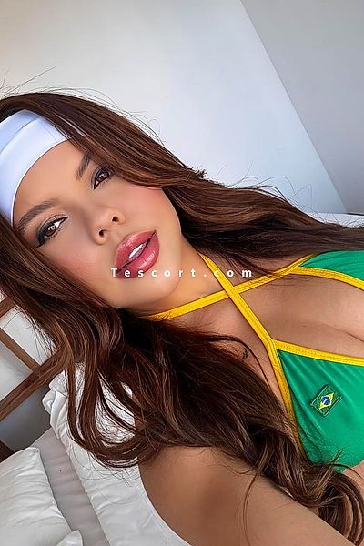 Lua Chaude GFE - Fontainebleau Escorts #2