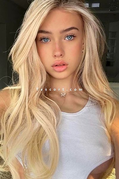 YAYA - Paris Escorts #9