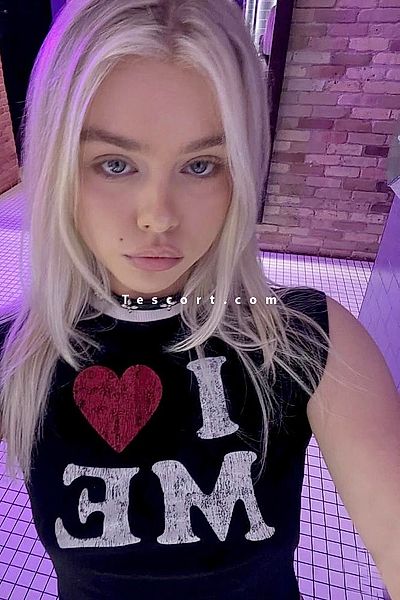 AMBER - Paris Escorts #3