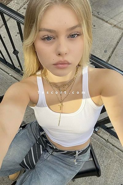 AMBER - Paris Escorts #8