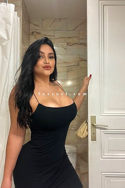 Larissa - Escort Girl Paris #2