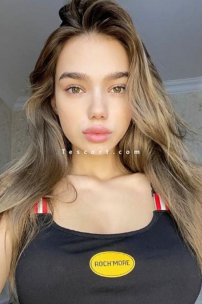 Tina - Escort Girl Paris #9