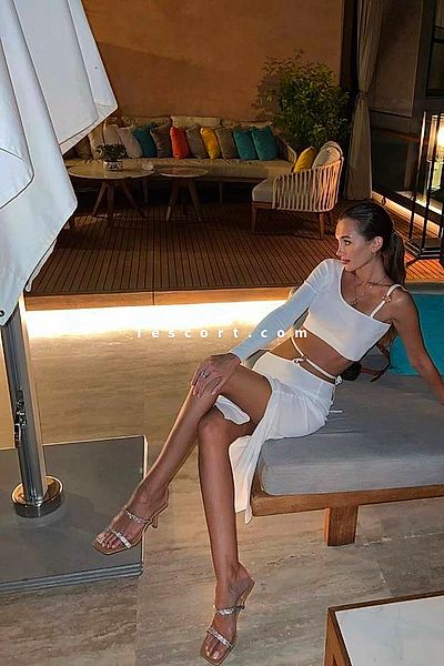 MIRANDA - Paris Escorts #6