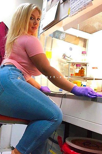 Madalena 23cm - Paris Trans Escorts #3