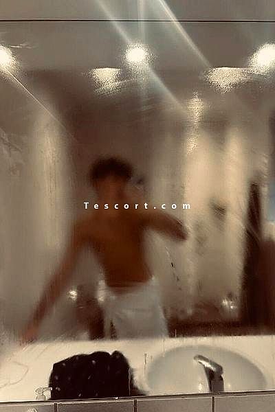 Jeune etudiant - Paris Boy Escorts #6