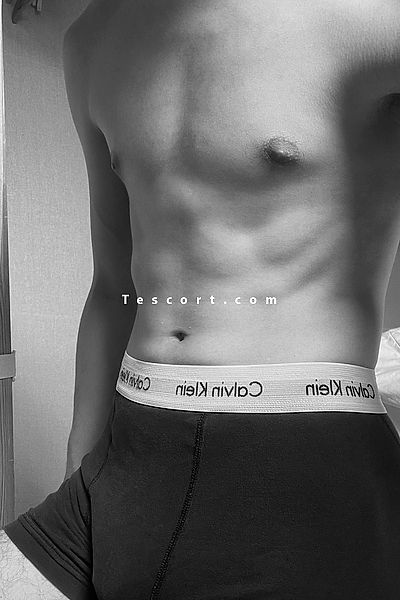 Jeune etudiant - Paris Boy Escorts #2