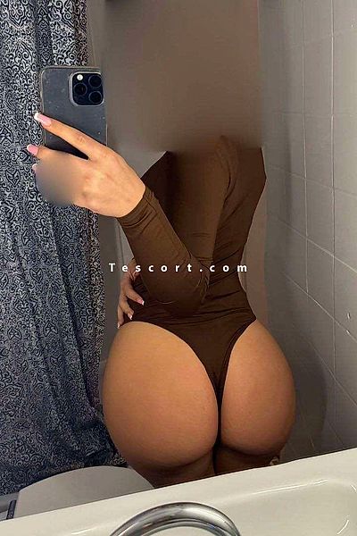 Melina - Escort Girl Paris #1