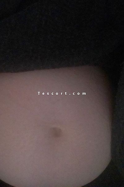 Enceinte 6 mois - Escort Girl Paris #3