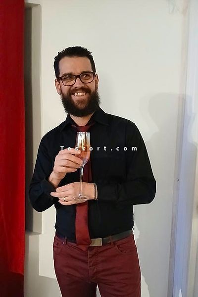Joran - Aix-En-Provence Boy Escorts #3
