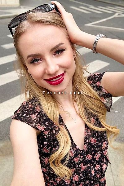 Taya - Paris Escorts #17