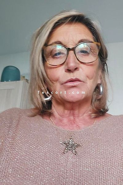 leleve - Escort Girl Alençon #3