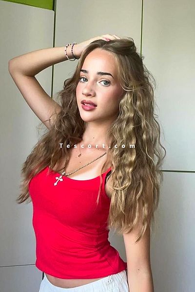 CAITLIN - Paris Escorts #1