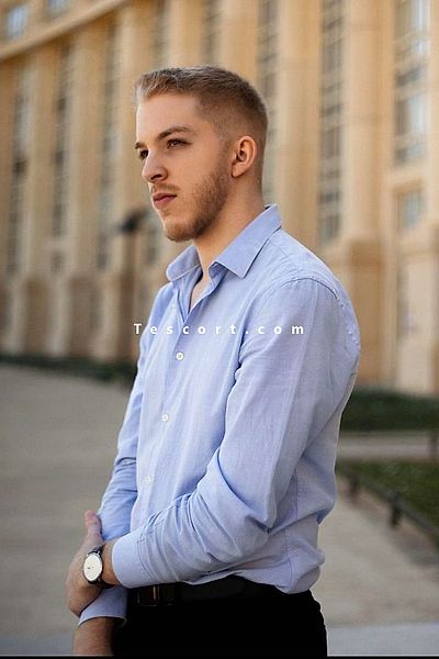Edouard27 - Escort Boy Fontainebleau #1