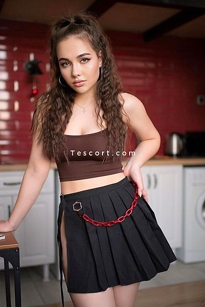 DEMI - Paris Escorts #9