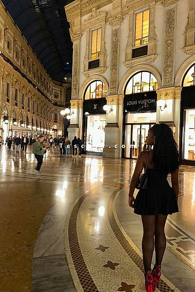 Rafaela Almeida - Paris Escorts #9