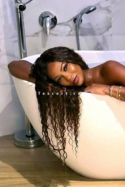 Ayla Mello - Chambéry Escorts #16