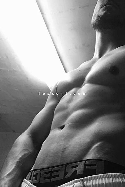 Massimo - Escort Boy Paris #9