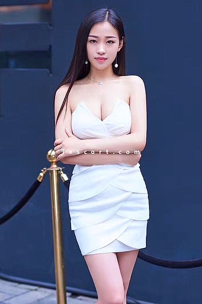 delina asia modle - Paris Escorts #2