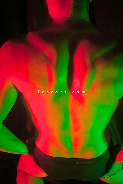 Tristan escorte 77 - Paris Boy Escorts #5