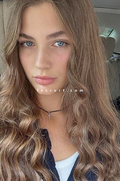 LILA - Paris Escorts #3